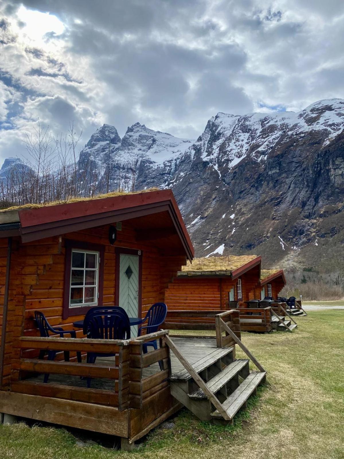 Trollstigen Camping And Gjestegard Ξενοδοχείο Åndalsnes Εξωτερικό φωτογραφία